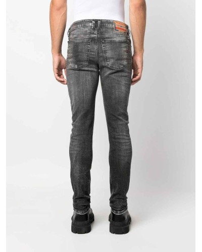 Jeans 5 pockets DIESEL 1979 SLEENKER L.30 Man